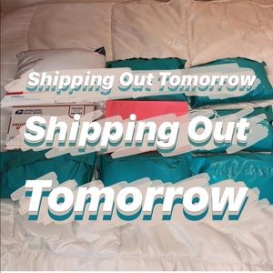 free sticker w/ purchase🎀